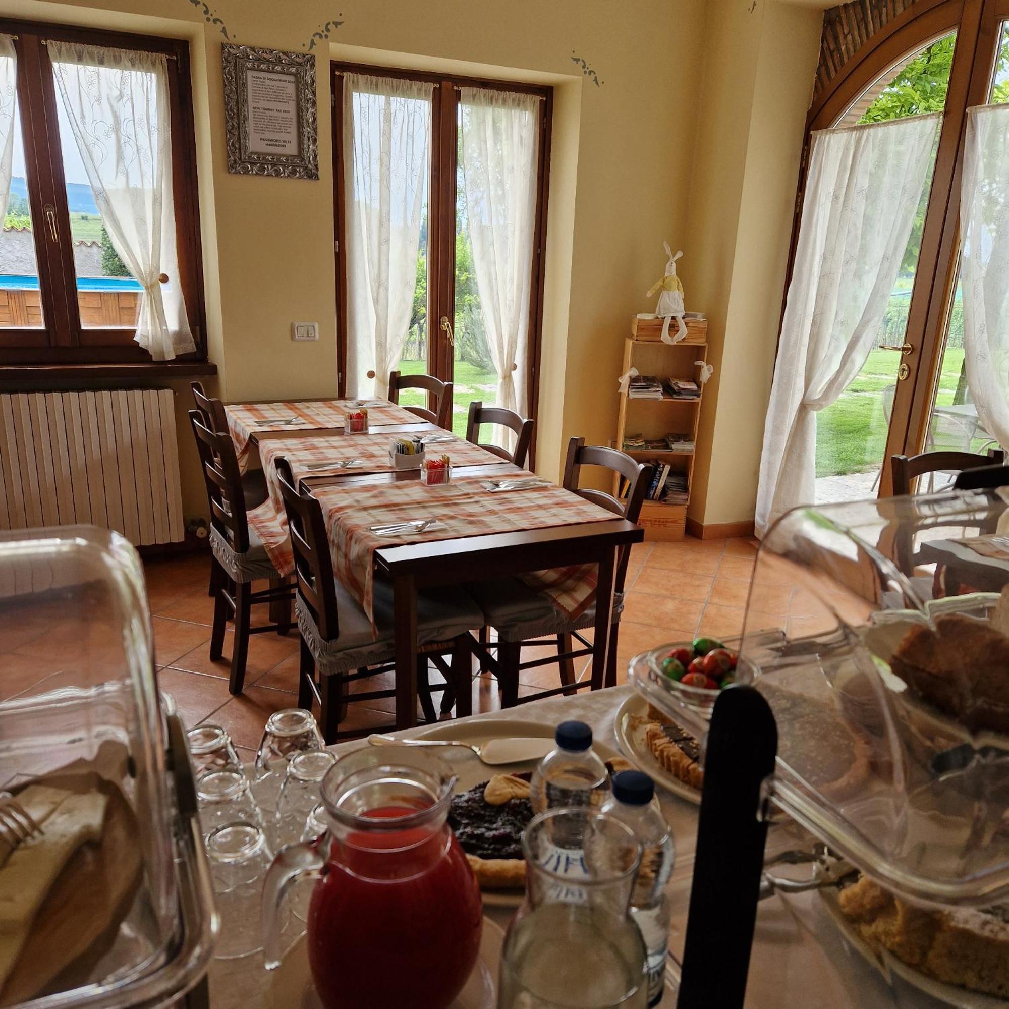 Agriturismo El Crear 圣皮得因卡日 外观 照片